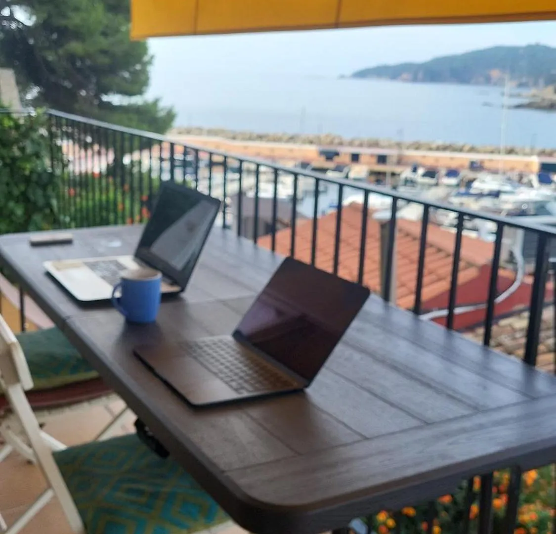 Luxury Apartment In Front Of The Sea Llafranc